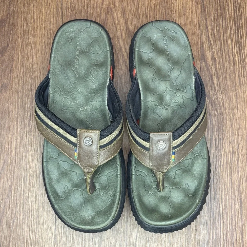 Red Dragonfly Buckaroo Men’s Flip Flops Olive Black Size 9 Comfort Sandals